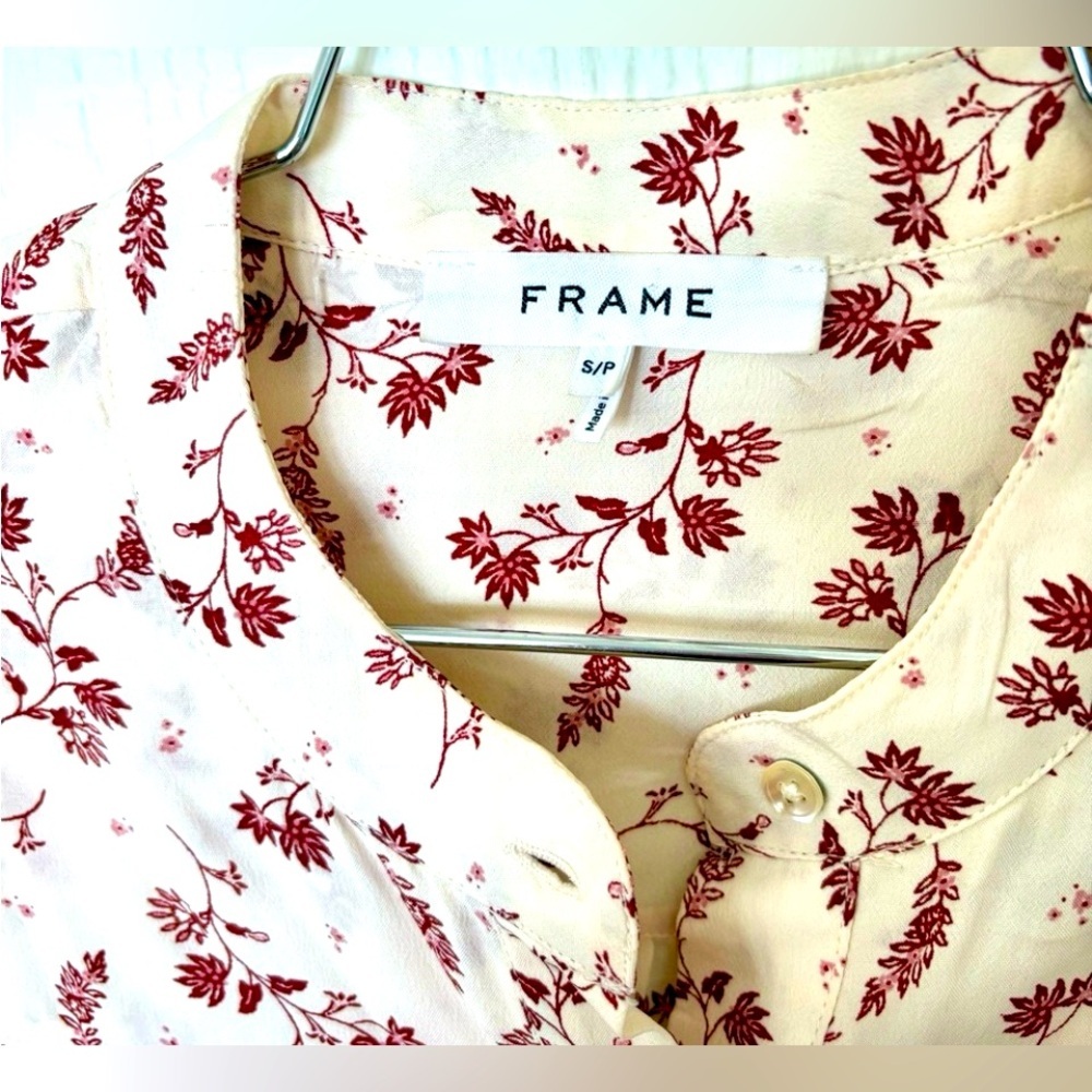 FRAME Sz S Voluminous Blouson-Sleeve
Floral Blouse - Picture 4 of 7